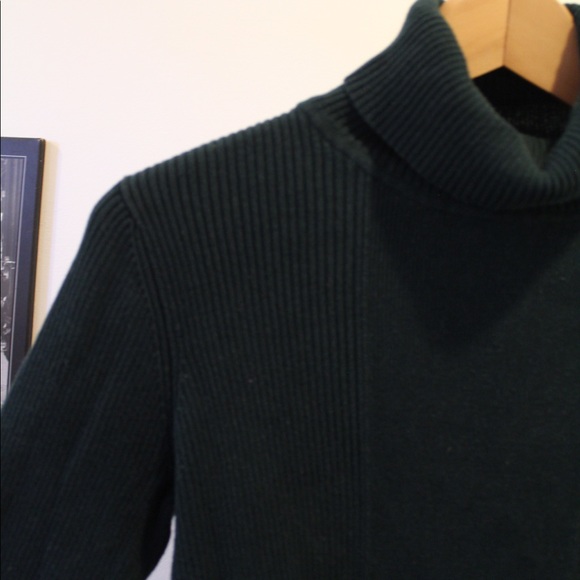 Forest green turtle neck. - Picture 2 of 2